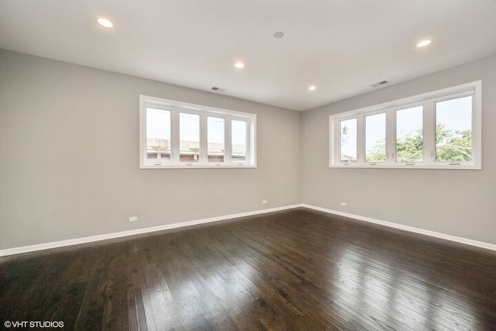 Property Photo: 2910 S Archer Avenue 3B IL 60608