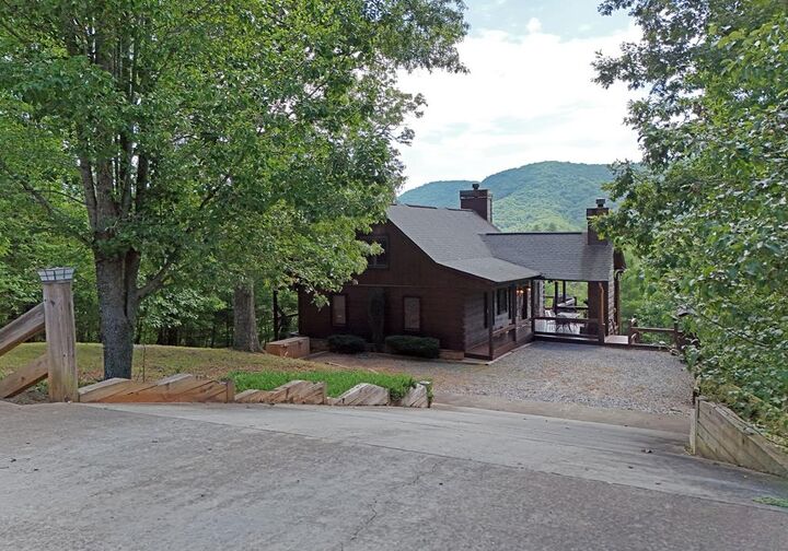 71 Trinity Hills Lane  Mineral Bluff GA 30559 photo