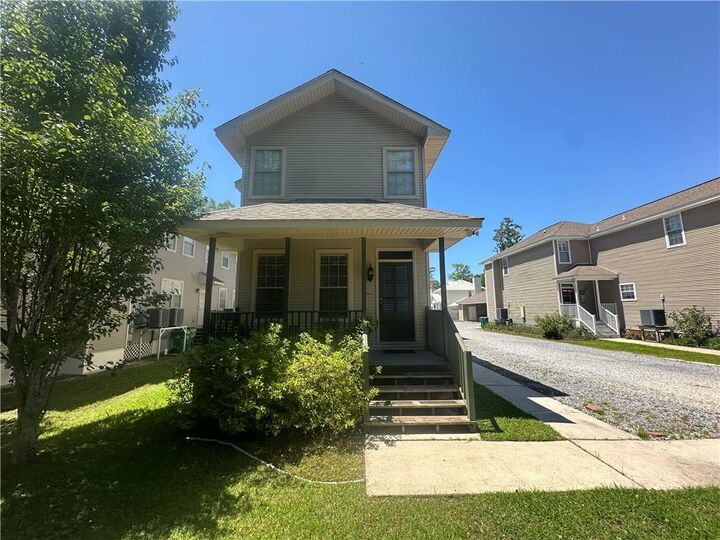 Property Photo: 804-806 Carroll Street LA 70448