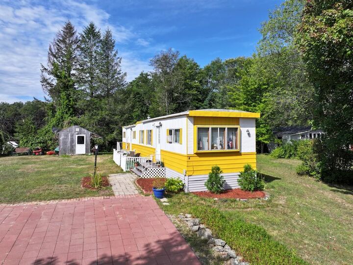 Property Photo: 8 Murray Lane NH 03261