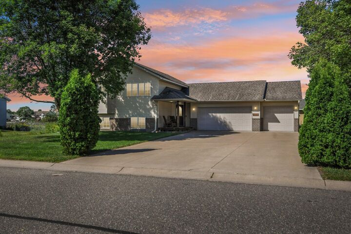 Property Photo: 37838 Hawthorne Avenue MN 55056