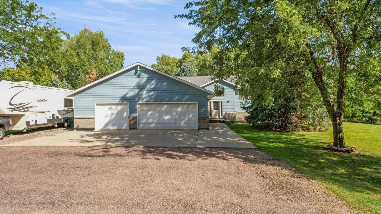 Property Photo: 310 D Scholten Drive MN 56173