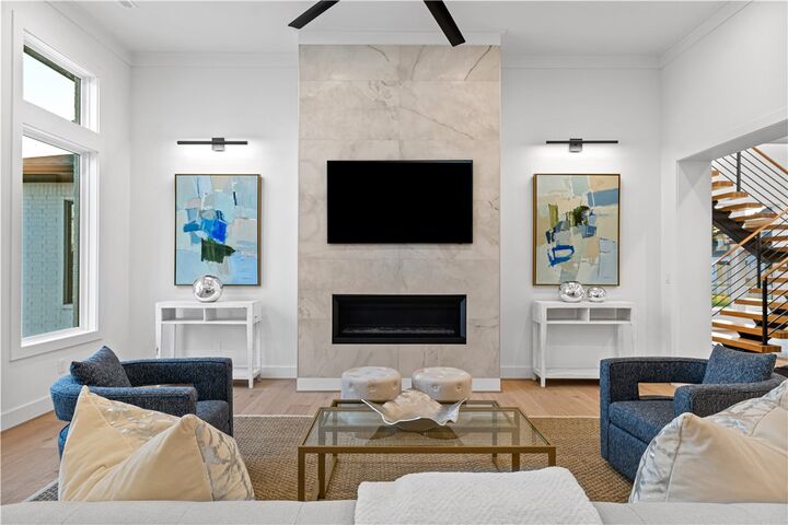 Property Photo:  206 S Gleneagle Drive  AR 72718 