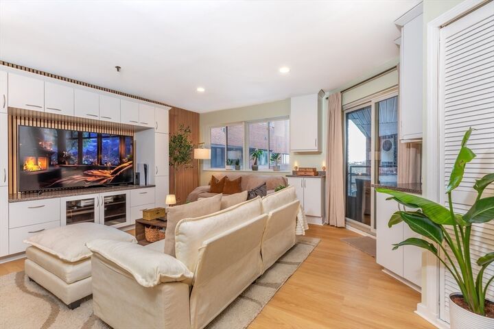 Property Photo:  147 Kelton St 609  MA 02134 
