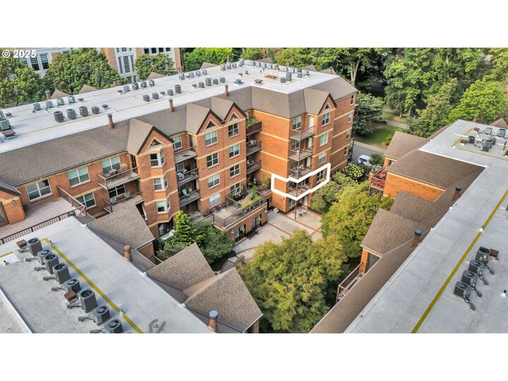 1500 SW Park Ave  Portland OR 97201 photo