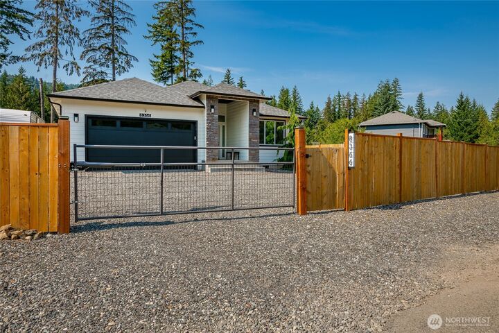 Property Photo: 8366 Golden Valley Boulevard WA 98266