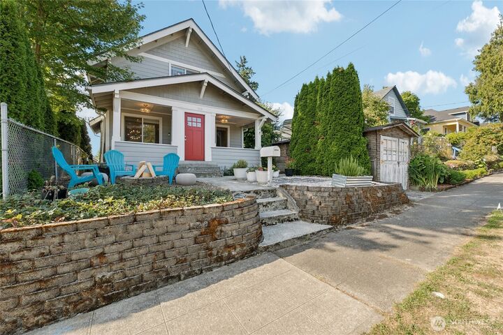 Property Photo: 4241 S Mead Street WA 98118