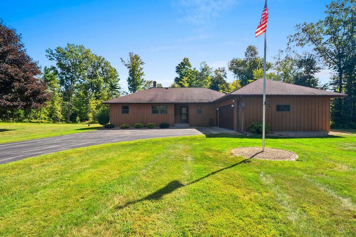 Property Photo: 14994 Shadow Lake Road WI 54949-9563