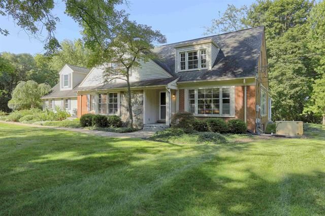 Property Photo: 6022 Orion Road MI 48306