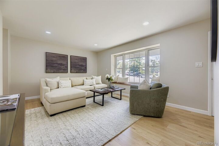 Property Photo:  414 S Worchester Way  CO 80012 