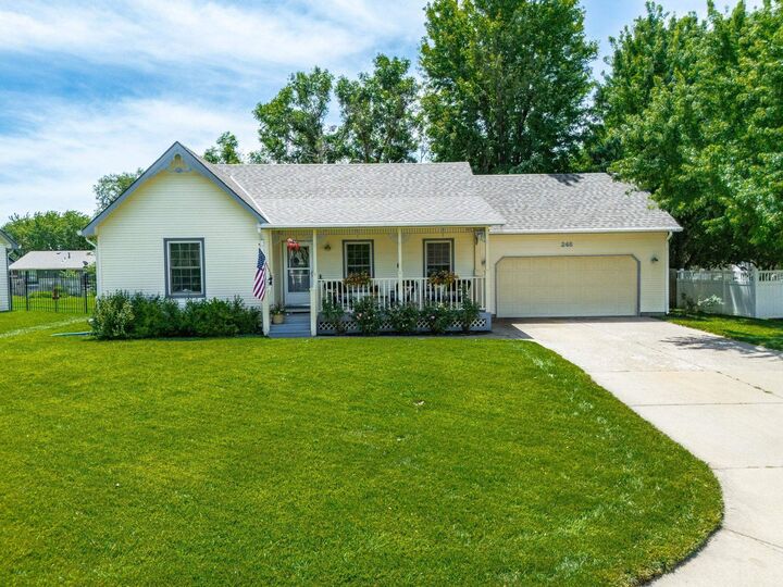 246 Peachwood Dr.  Haysville KS 67060 photo