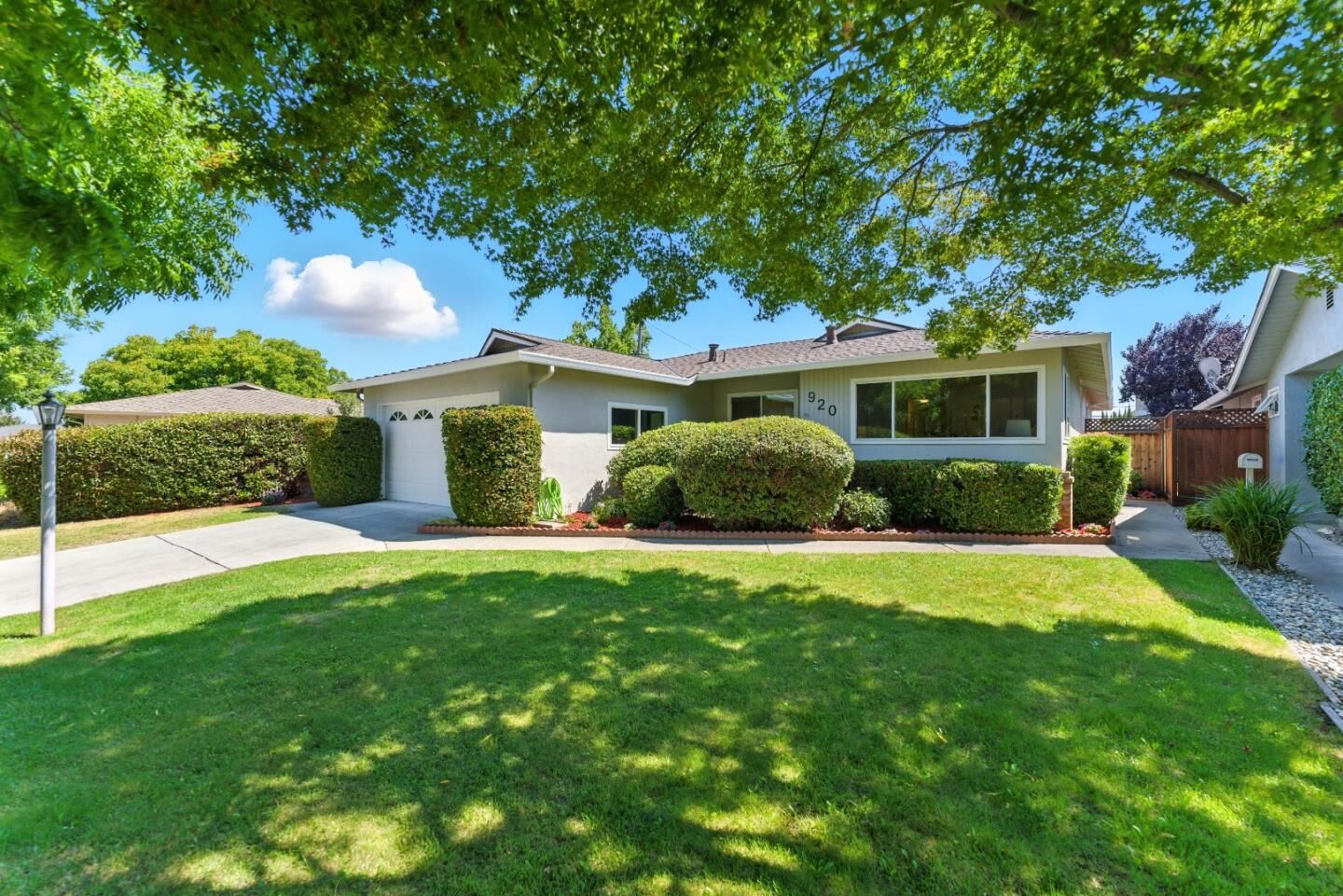 Property Photo: 920 Longwood Lane CA 95129