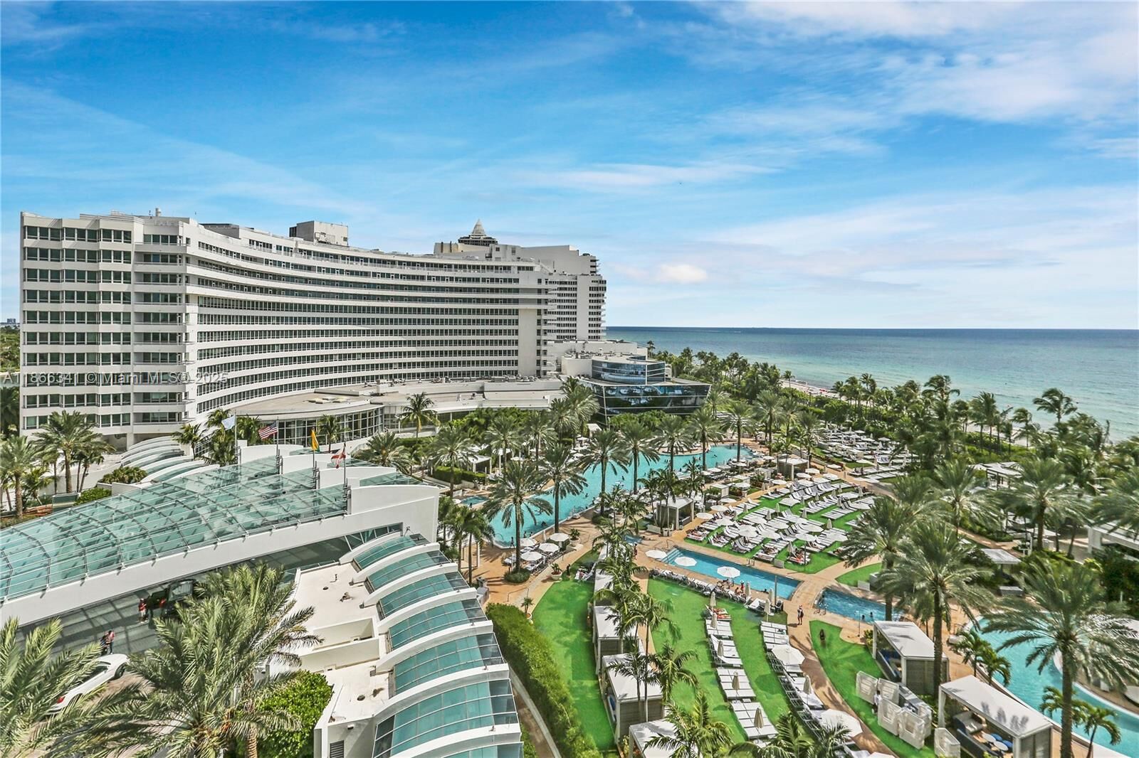 Property Photo: 4391 Collins Ave 803 FL 33140