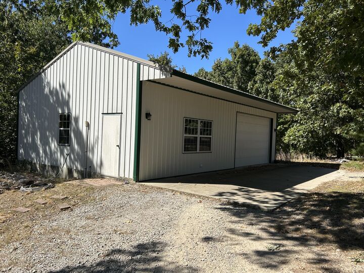 Property Photo:  16770 Mo 142  MO 65791 