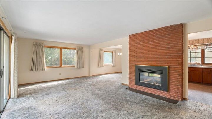 Property Photo: 927 Oakland St WA 99004