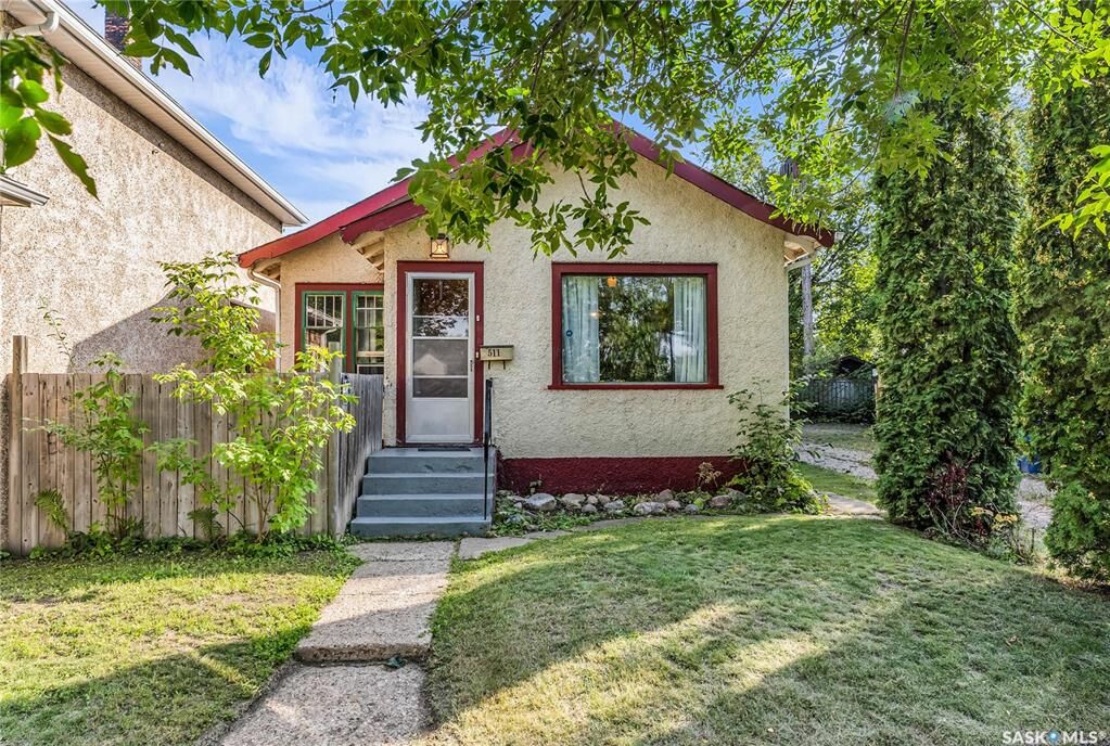 Photo de la propriété: 511 29th Street W SK S7L 0M6