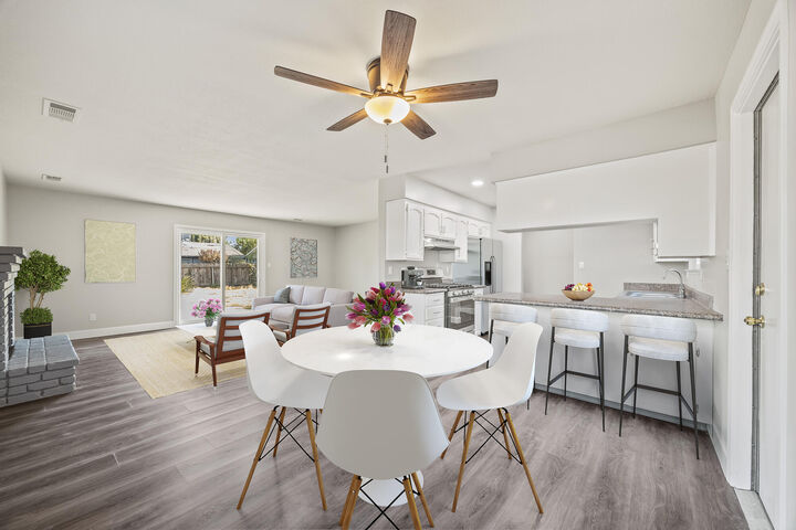 Property Photo: 5541 W Walnut Avenue CA 93277