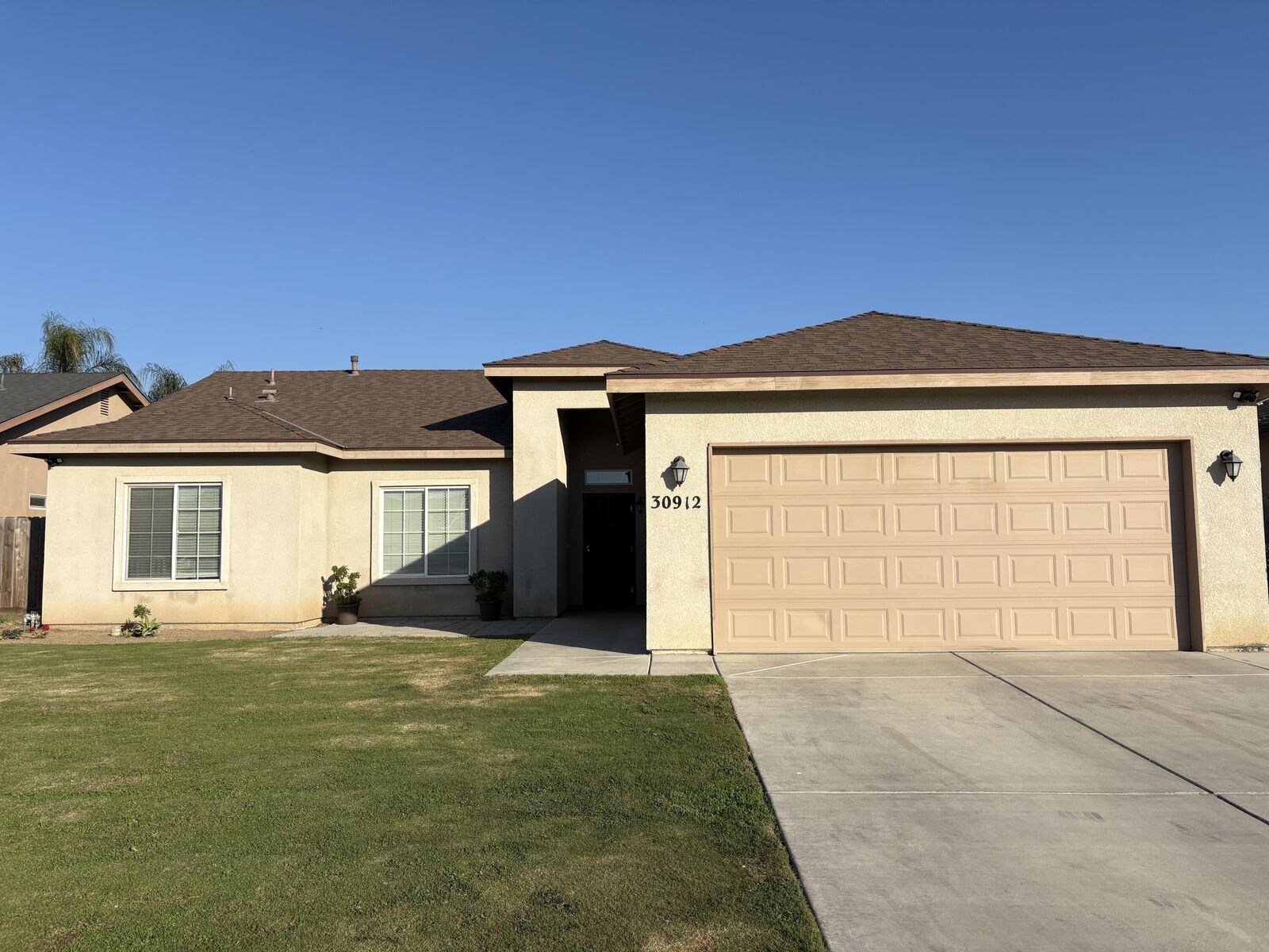 Property Photo: 30912 Tadpole Street CA 93291