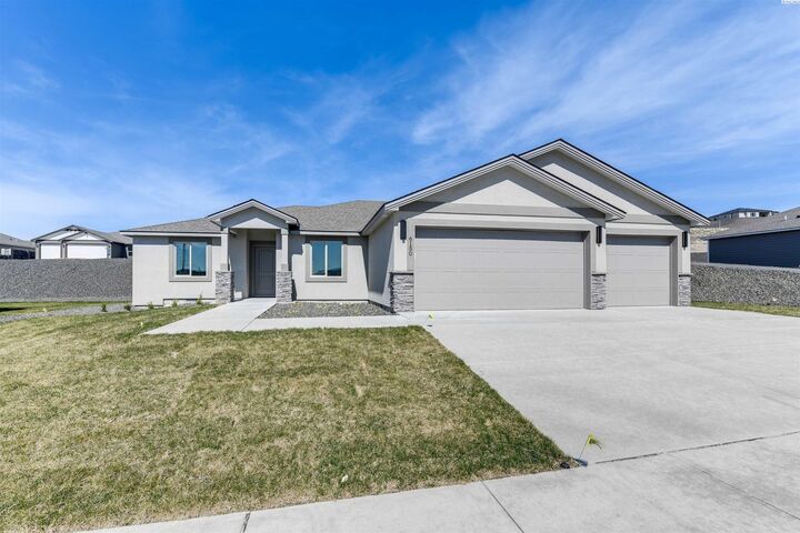 6150 W 30th Pl  Kennewick WA 99338 photo