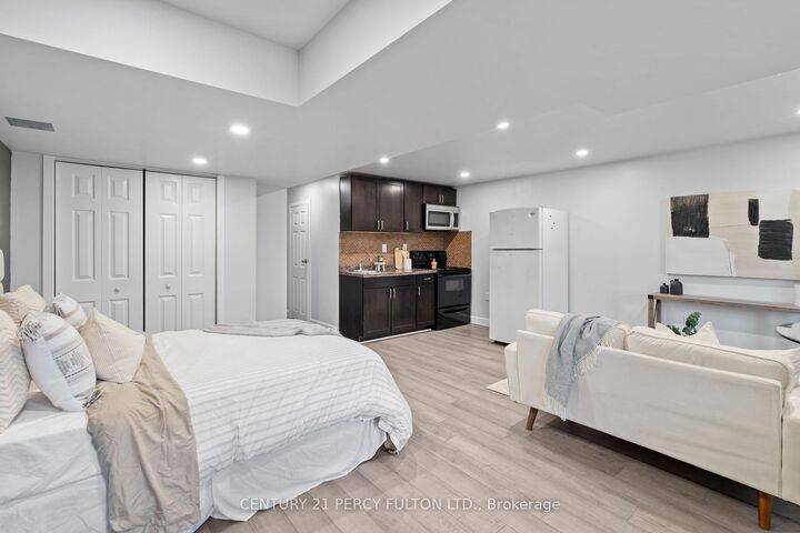Property Photo: 25 Heaver Drive Bsmt ON L1N 9K4