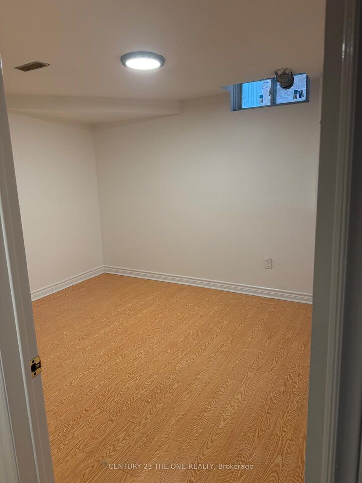 Property Photo: 185 Campbell Avenue ON L4J 5A8