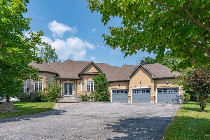 6 Basswood Drive  Wasaga Beach ON L9Z 0A9 photo