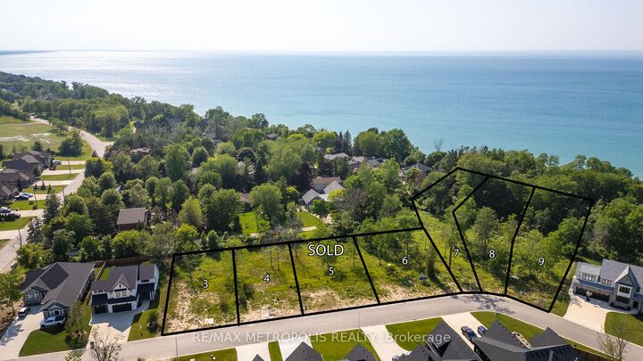 Property Photo:  7077 Blue Coast Heights  ON N0N 1E0 