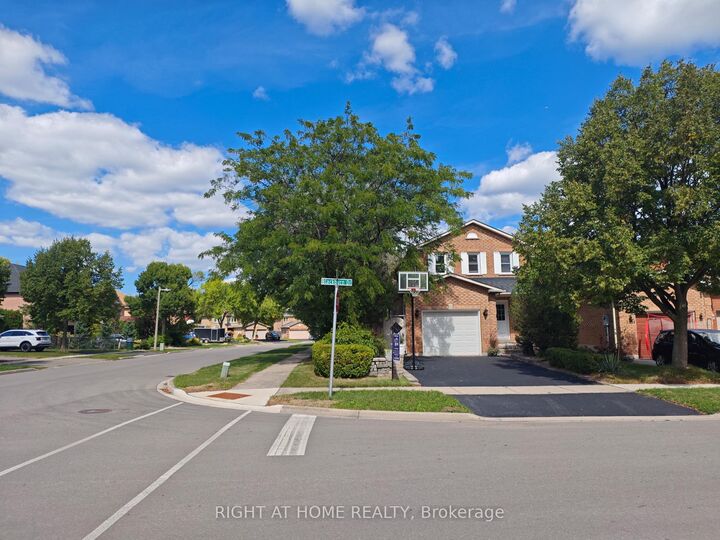 Property Photo: 1216 Blackburn Drive ON L6M 2X9