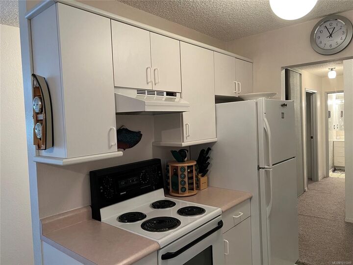 Property Photo: 651 Maquinna Dr N 216 BC V0P 1X0