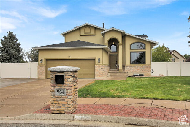 Property Photo: 864 W 960 N UT 84015