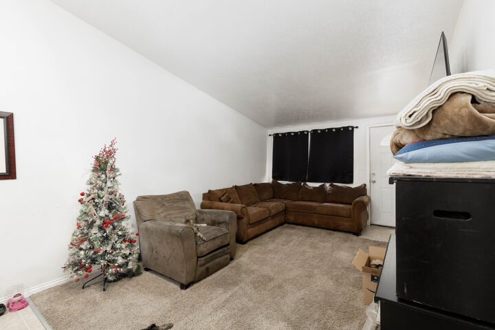 Property Photo:  600 N 2450 St E #1001  UT 84790 
