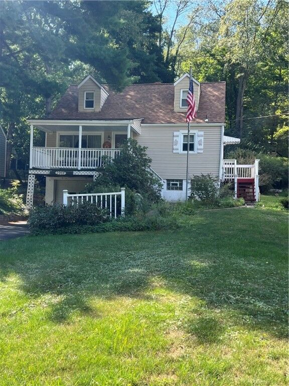 Property Photo: 2918 Sebolt Rd PA 15129