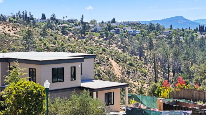 3756 Crown Hill Drive  Santa Rosa CA 95404 photo