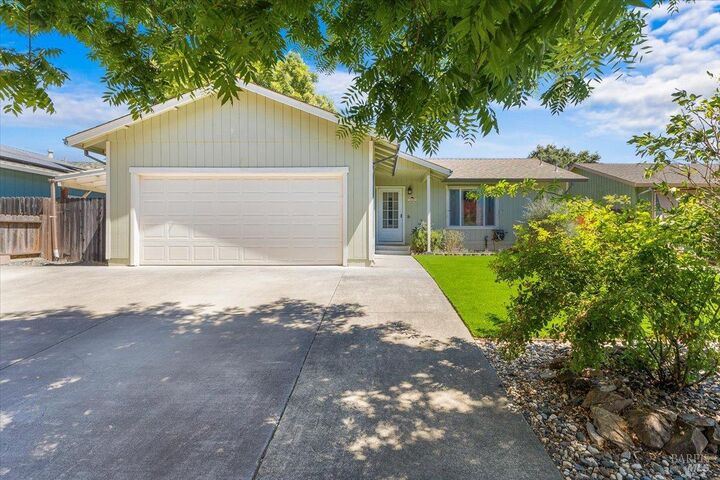 1128 Pippin Circle  Santa Rosa CA 95407 photo