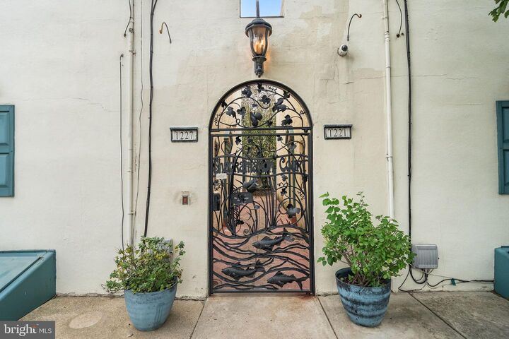 1221 Shackamaxon Street 13  Philadelphia PA 19125 photo