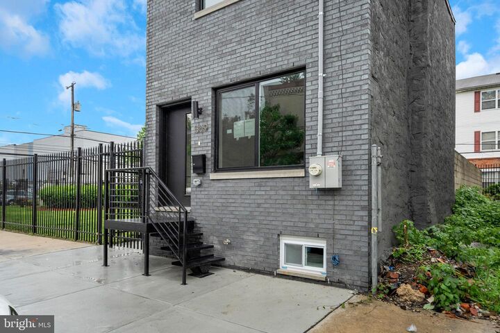 Property Photo:  1309 S 32nd Street  PA 19146 