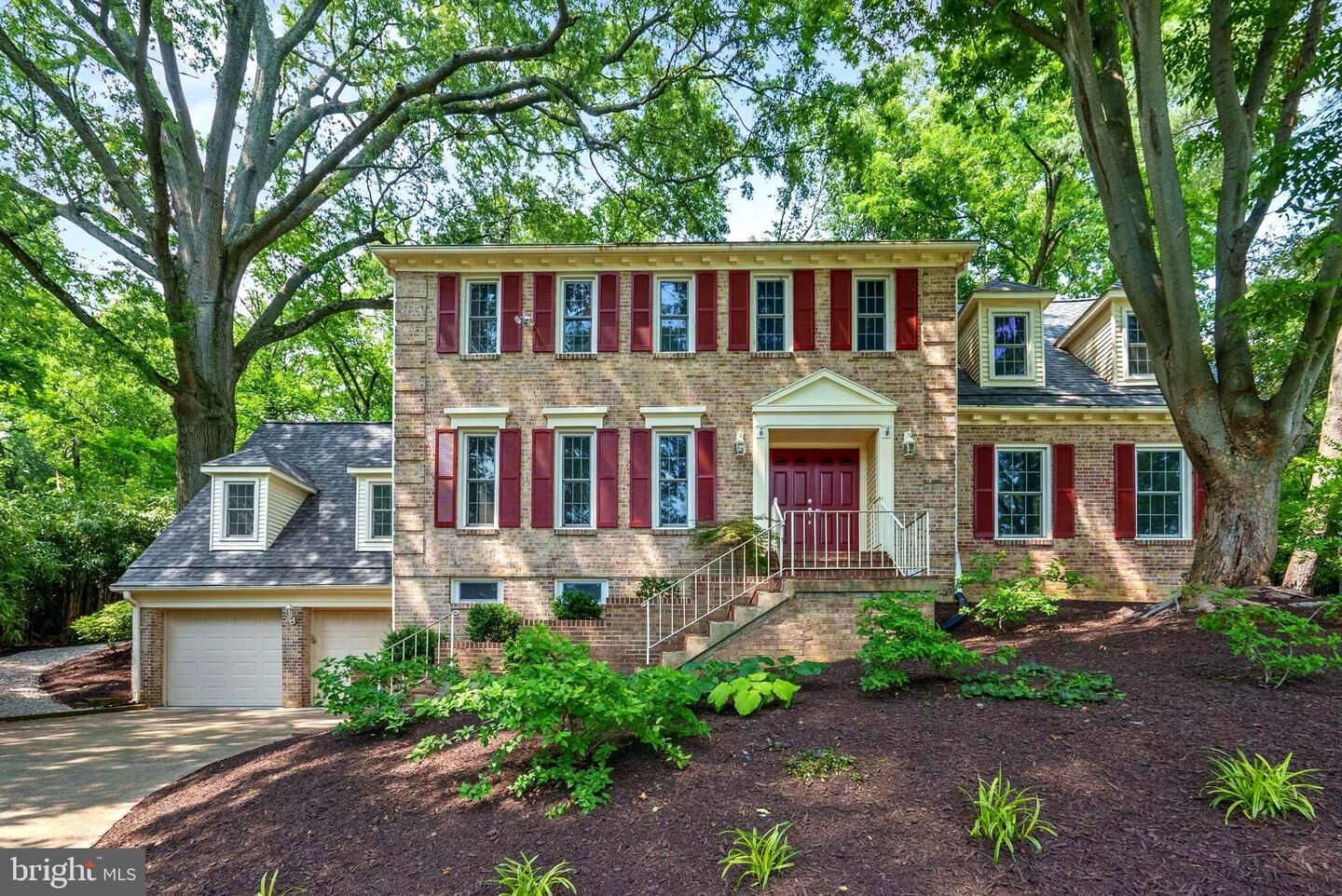 Property Photo:  2014 Mason Hill Drive  VA 22307 