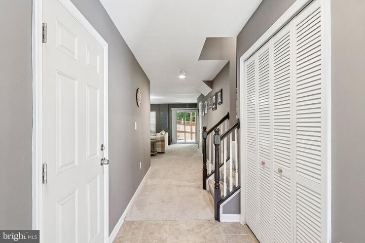 Property Photo: 15714 Palermo Terrace VA 22191
