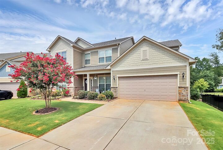 Property Photo:  12537 Current Drive  NC 28278 