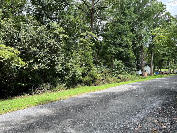 Property Photo:  9100 Dixie Drive  NC 28278 