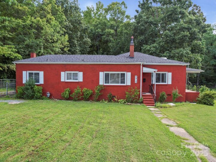 Property Photo: 4315 Denver Avenue NC 28208