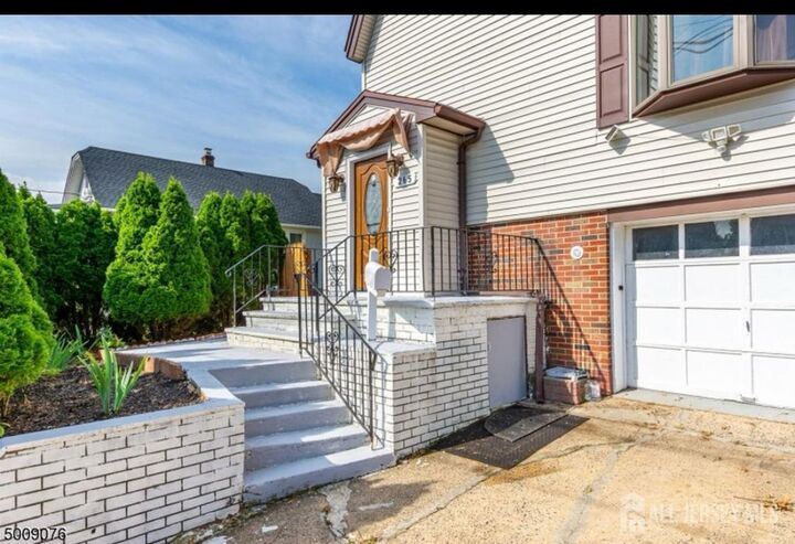 Property Photo:  265 Correja Avenue  NJ 08830 