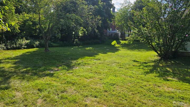 Property Photo:  16 Pulawski Avenue  NJ 08882 