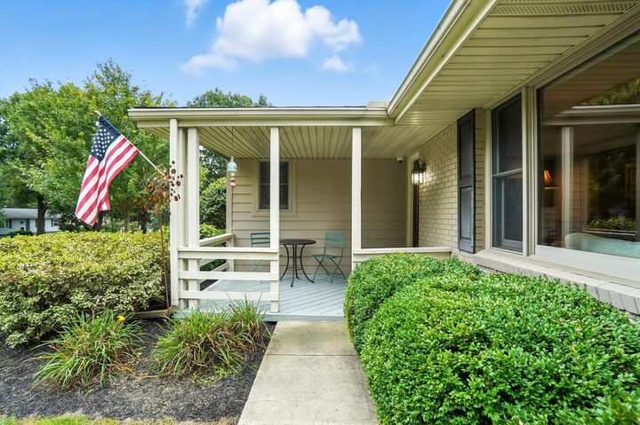 Property Photo:  13 Denison Court  OH 43023 