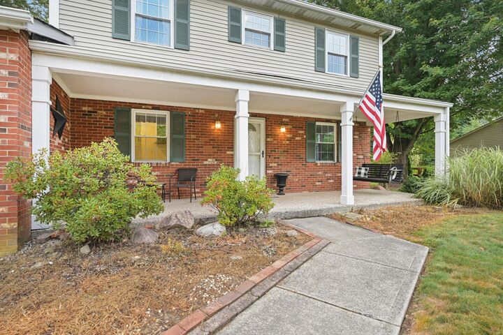 Property Photo: 11774 Kennington E Square OH 43147