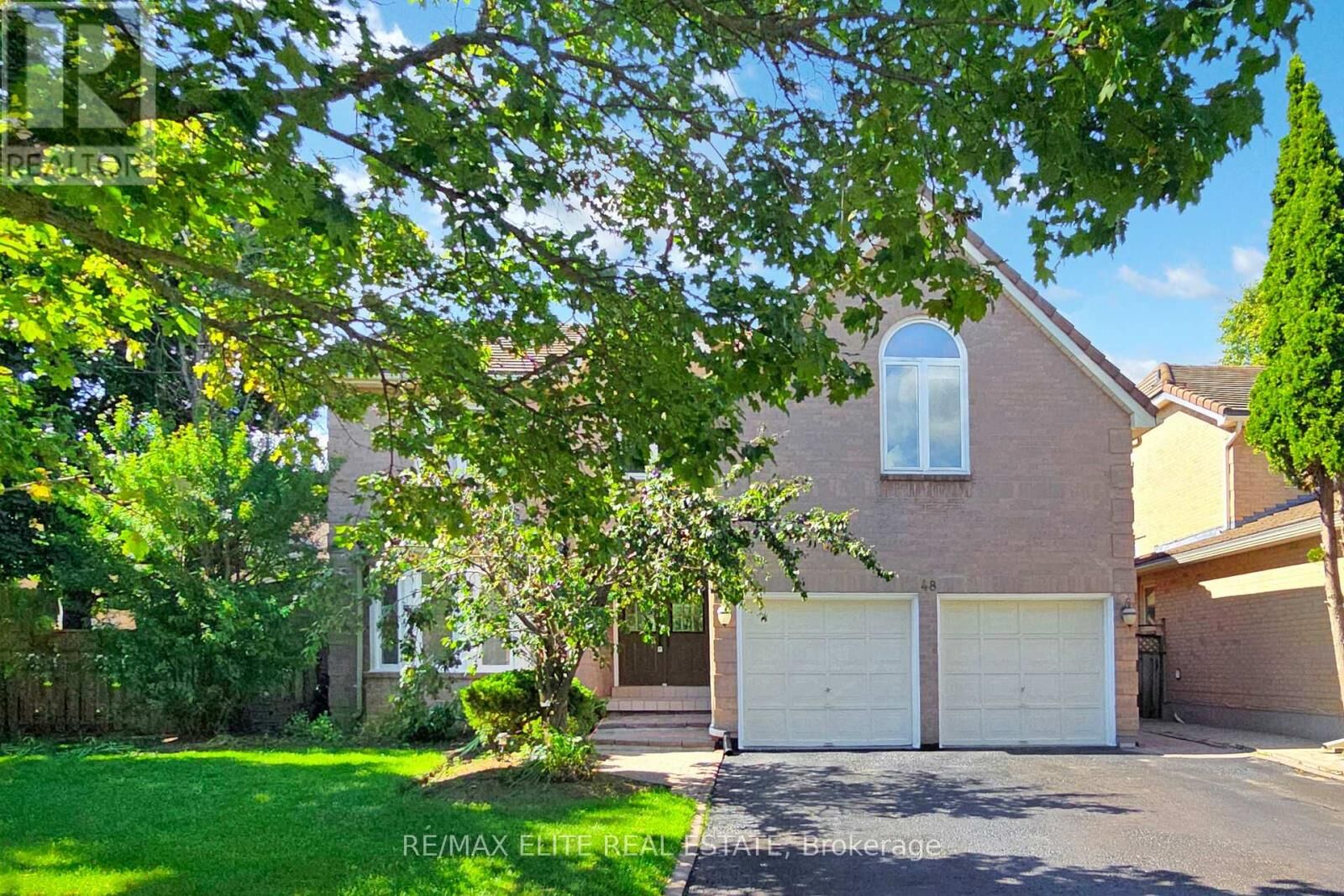 Property Photo: 48 John Button Boulevard ON L3R 9A6