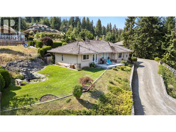 2670 Doebert Road  Blind Bay BC V0E 1H1 photo