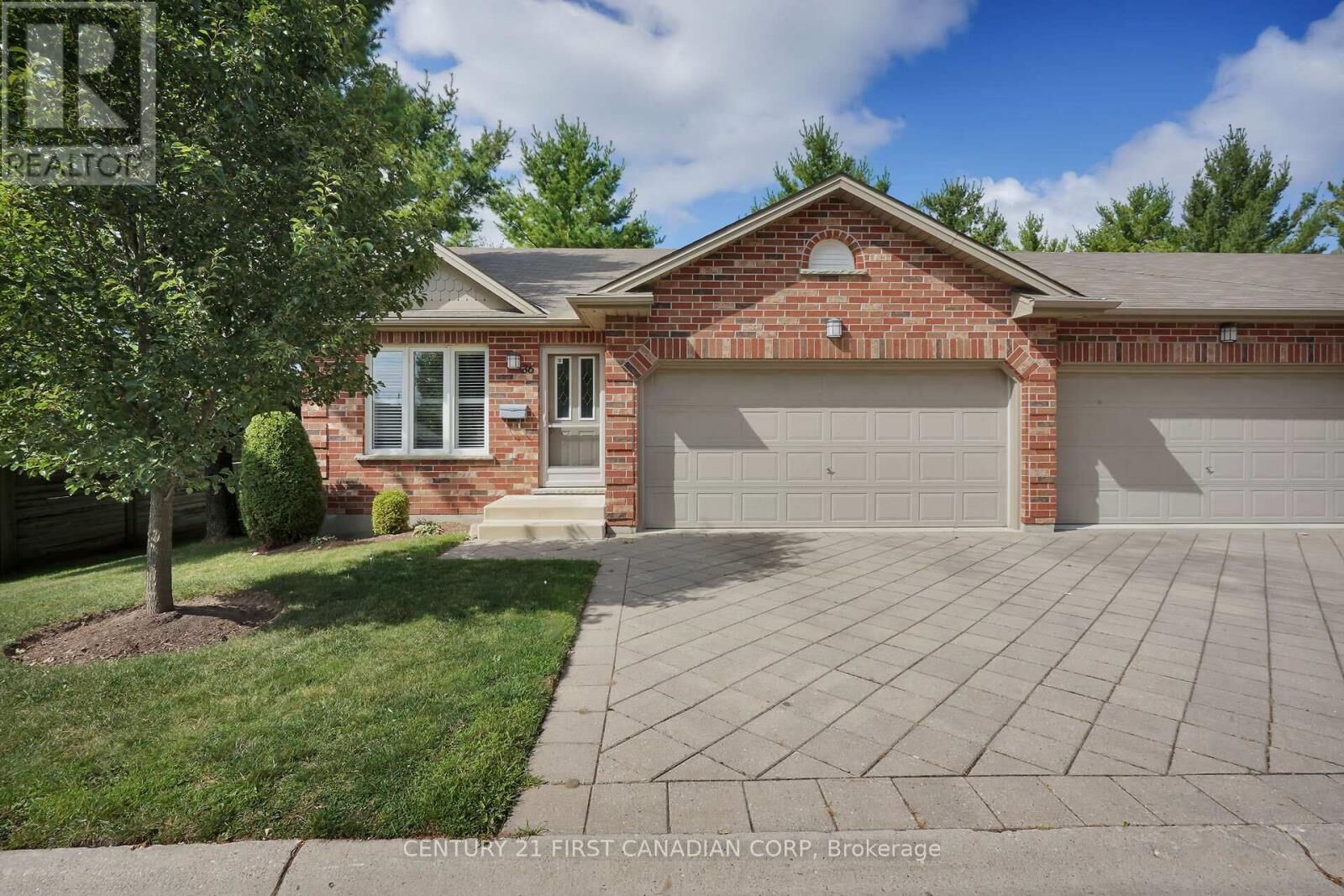 Property Photo: 43 Capulet Walk 36 ON N6H 5V5