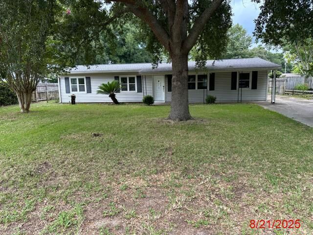 35 NW Maples Street  Fort Walton Beach FL 32548 photo