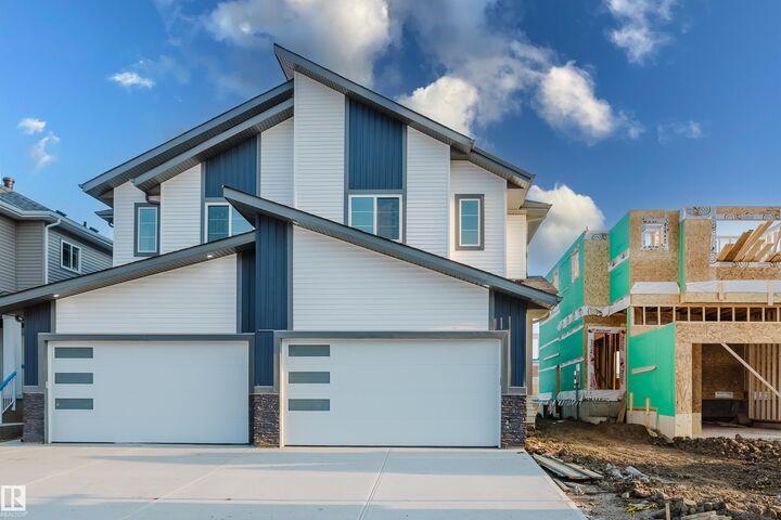 929 19 Avenue NW  Edmonton AB T6T 2X4 photo